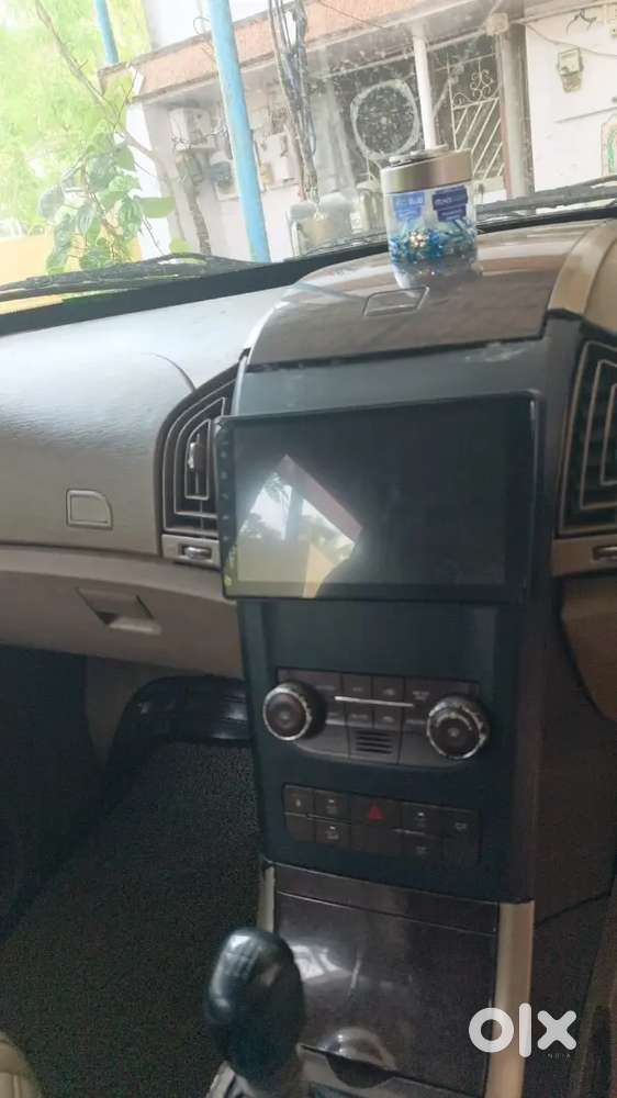 Mahindra Xuv500 2012 Diesel 11000 Km Driven