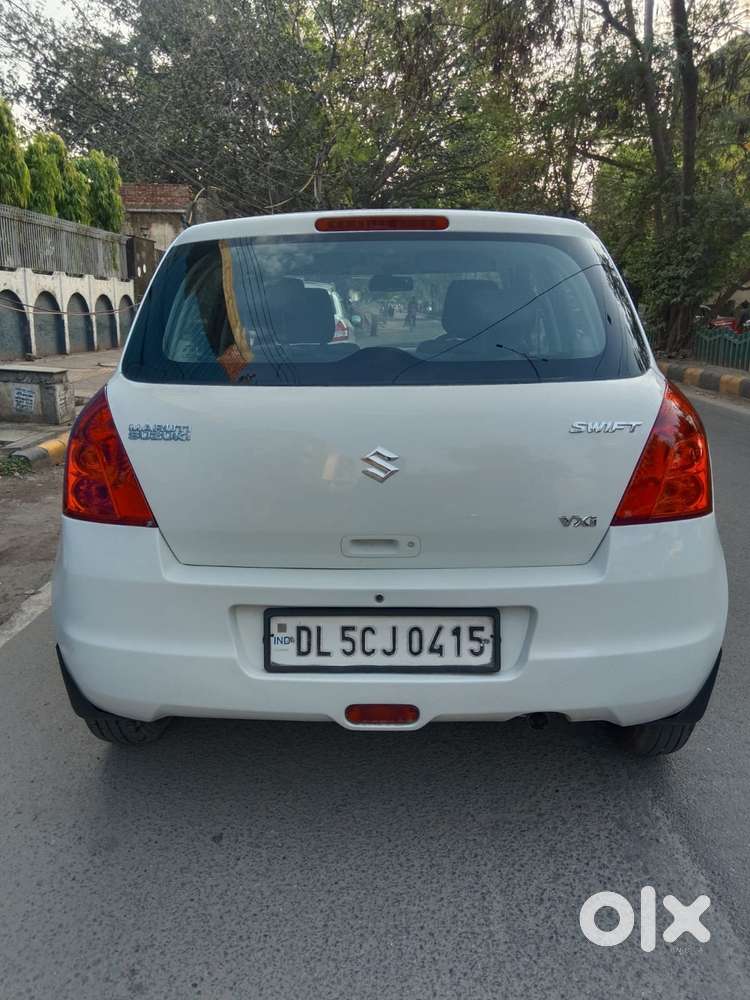 Maruti Suzuki Swift 2004-2010 Lxi Bsiv, 2011, Petrol