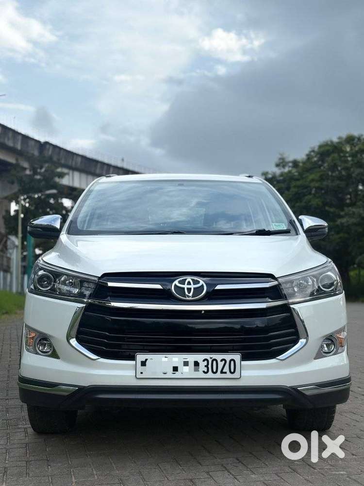 Toyota Innova Crysta 2.8 At Touring Sport, 2017, Diesel