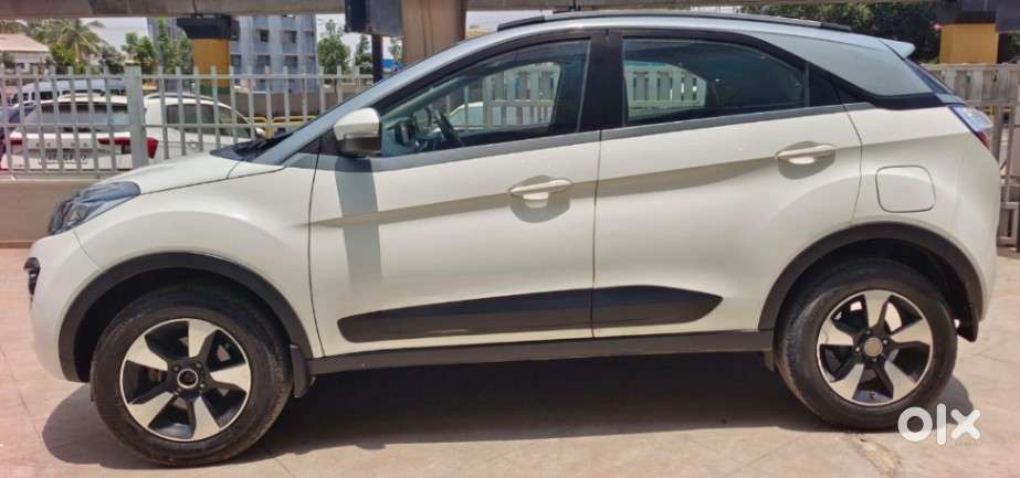 Tata Nexon 1.2 Revotron Xza Plus, 2018, Petrol