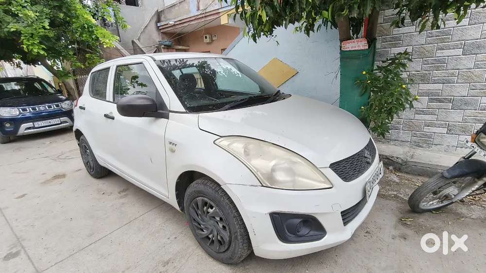 Maruti Suzuki Swift 2016 Petrol 95000 Km Driven