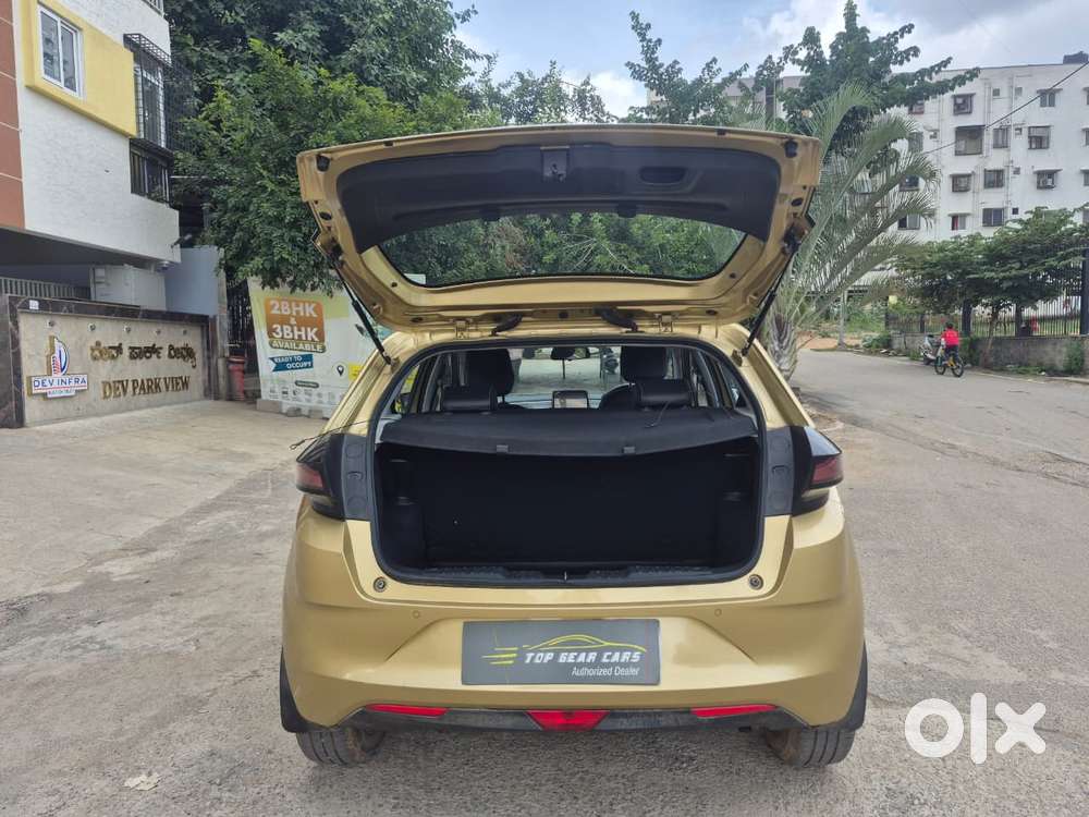 Tata Altroz Xz, 2020, Petrol