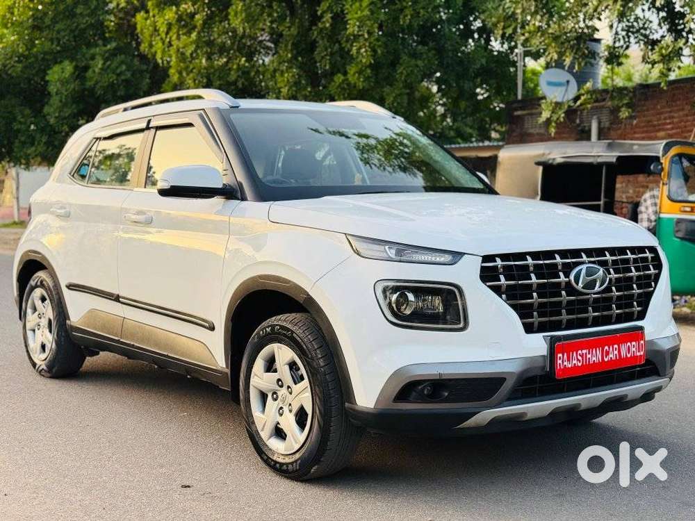Hyundai Venue S Plus Mt 1.2 Kappa, 2021, Cng & Hybrids