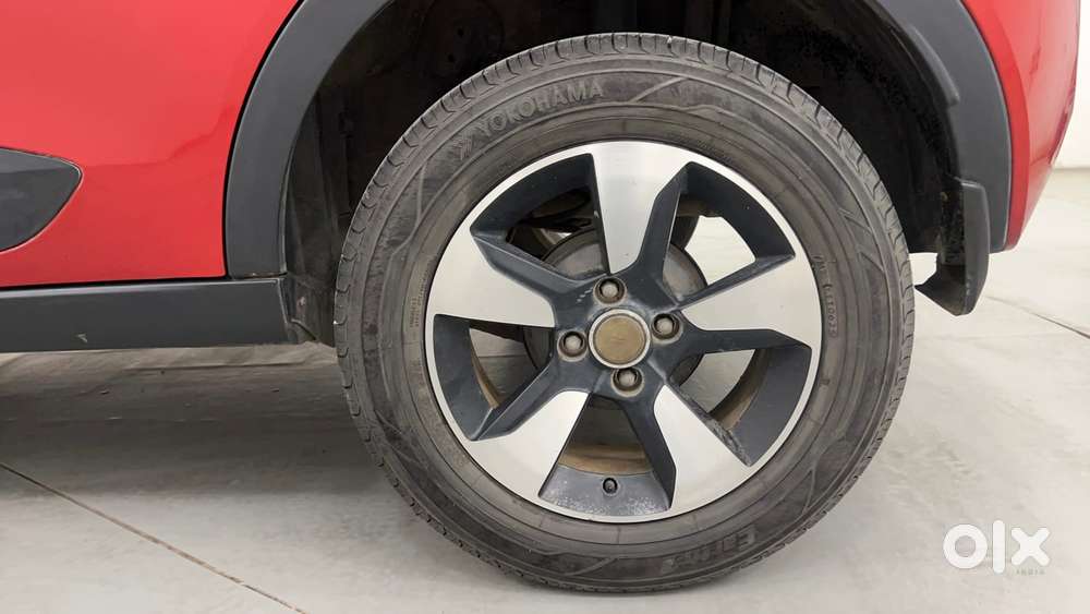Tata Nexon 1.2 Revotron Xza Plus (o) Dual Tone, 2019, Diesel