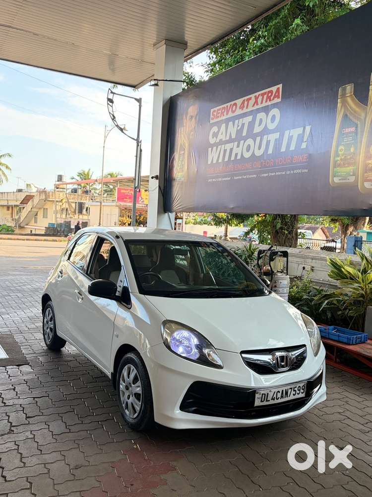 Honda Brio 2013 Petrol Well Maintained