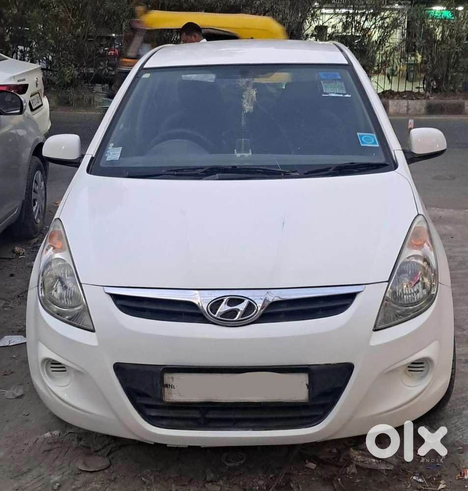 Hyundai I20 Magna 1.2 2010 Car