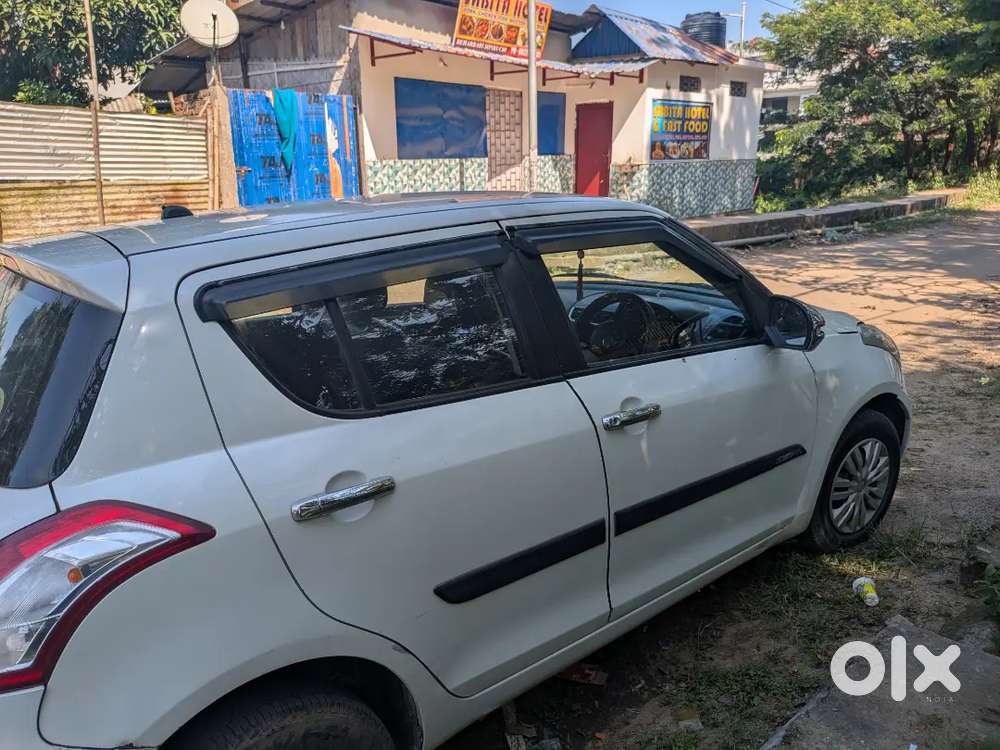 Maruti Suzuki Swift Vxi 2018