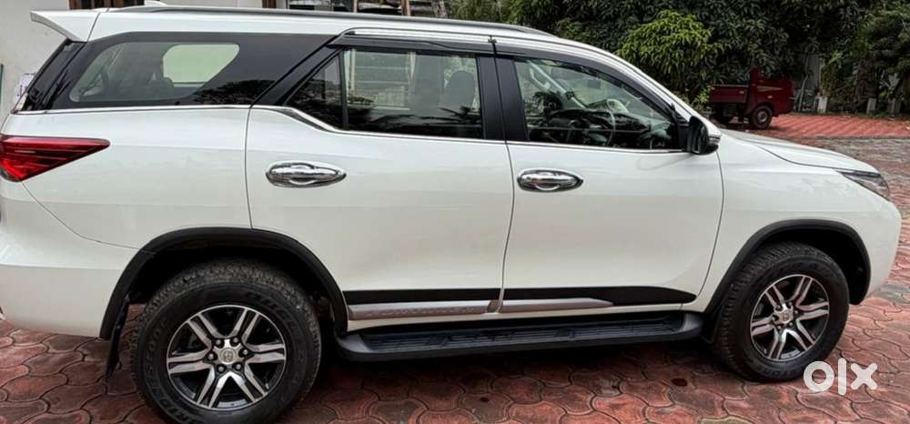 Toyota Fortuner 4x2 At 2.8 Diesel, 2020, Diesel