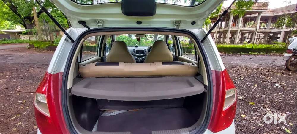 Hyundai I10 Sportz 2011 Petrol Manual