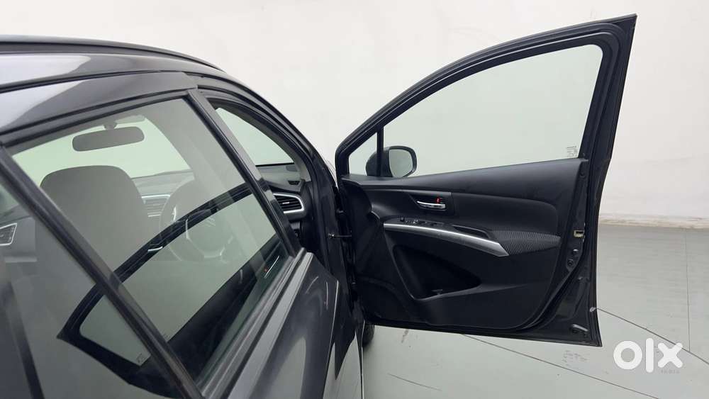 Maruti Suzuki S-cross 1.5 Zeta At, 2021, Petrol