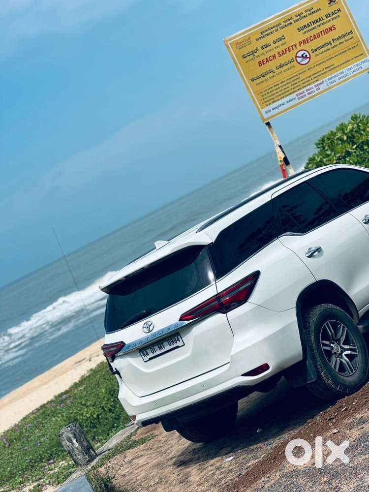 Toyota Fortuner 2019 Diesel 84000 Km Driven