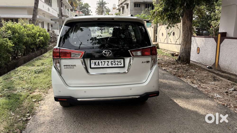Toyota Innova Crysta 2.4 Z 7 Str, 2018, Diesel