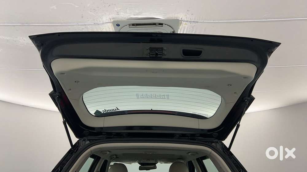Mahindra Xuv300 W8 Option Diesel, 2023, Diesel