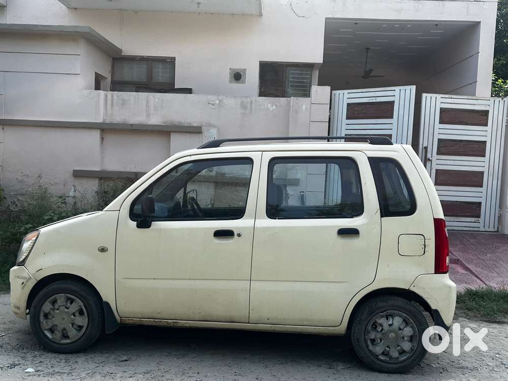 Tyres As New (80%), Engine Service Done , Petrol, New Battery .