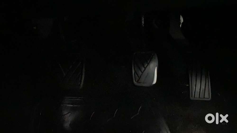 Maruti Suzuki Swift Vxi, 2016, Petrol