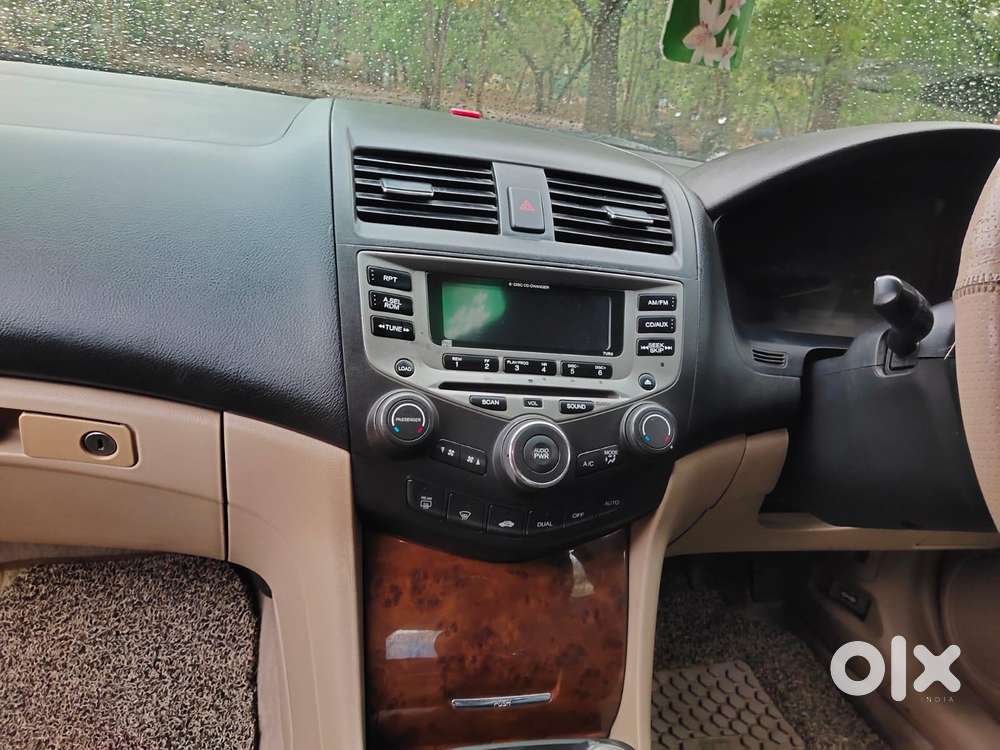 Honda Accord 2.4 Vti-l Manual, 2005, Cng & Hybrids