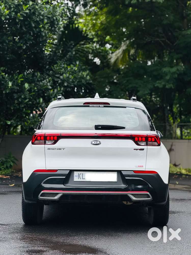 Kia Sonet, 2020, Petrol