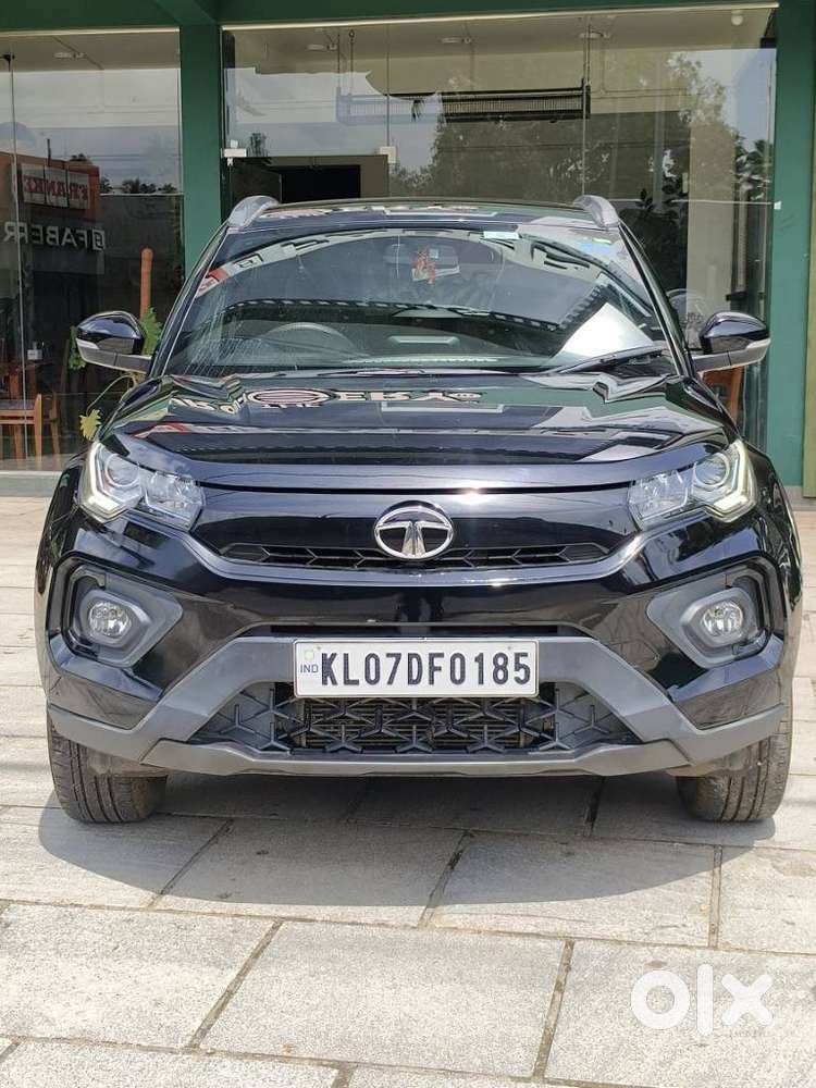 Tata Nexon 1.2 Revotron Xza Plus Hs Dark Edition, 2022, Petrol