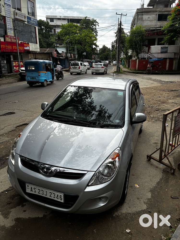 Hyundai I20 2011 Petrol 100000 Km Driven
