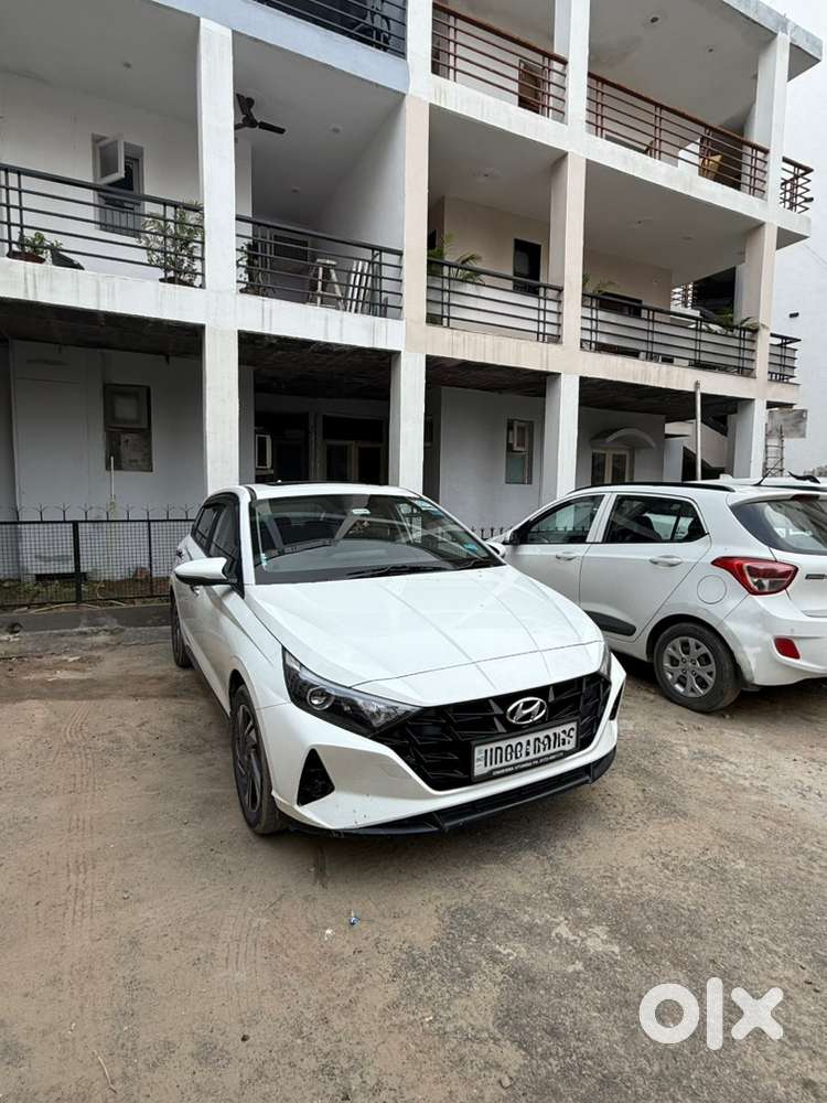 Hyundai New I20 Petrol Manual 2023