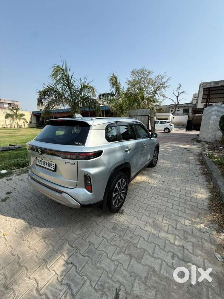 Maruti Suzuki Grand Vitara 2023 Petrol Well Maintained