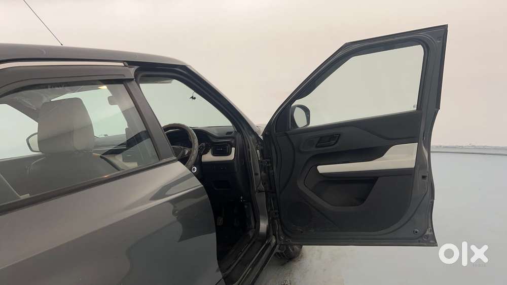 Tata Punch Pure, 2022, Petrol