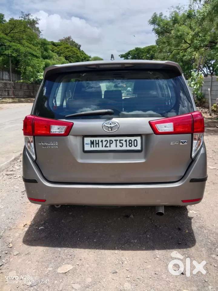 Toyota Innova Crysta [2020-ongoing] 2.4 Vx 7 Str, 2017, Diesel