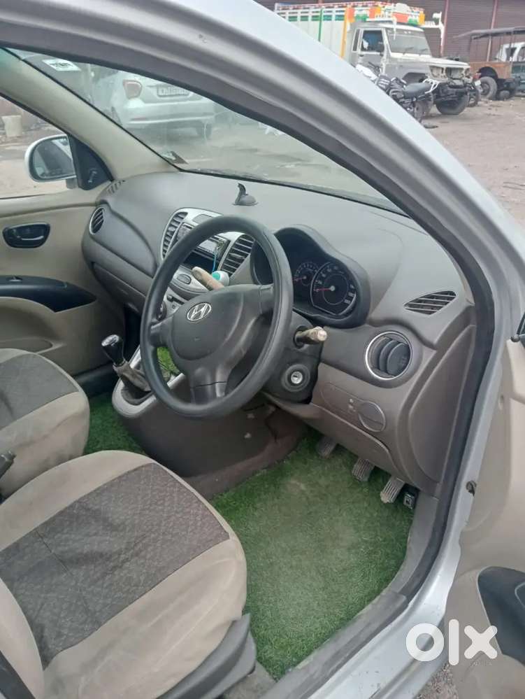 New Tyre Hyundai I10 Magna 2014 Petrol Manual