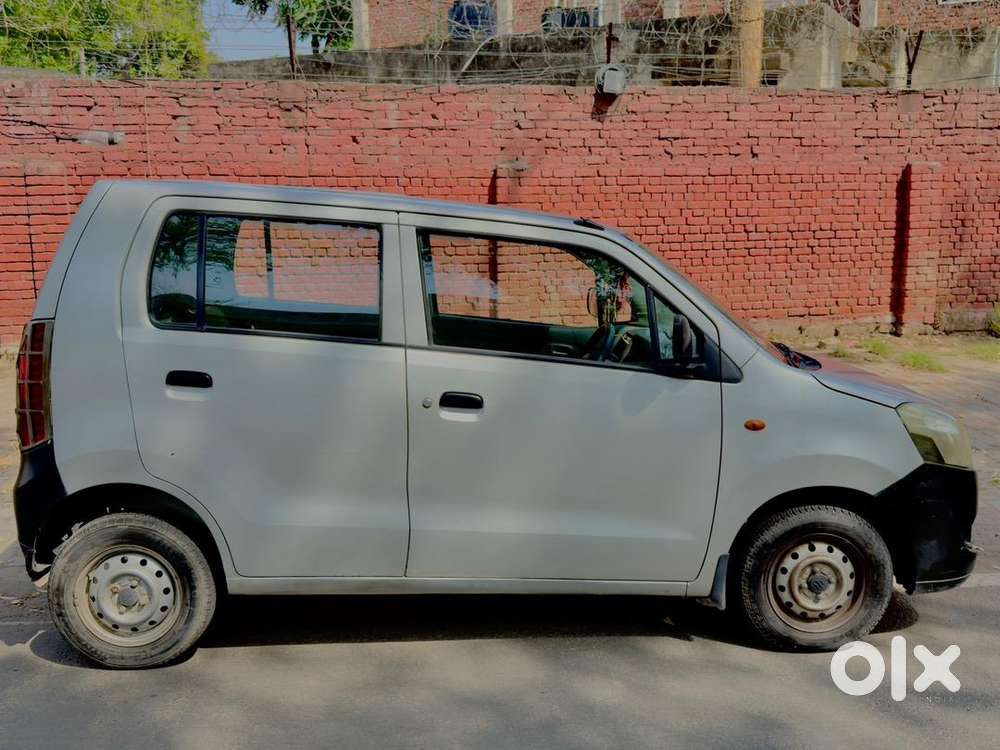 Maruti Suzuki Wagon R Flex Fuel 2012 Petrol Well Maintained