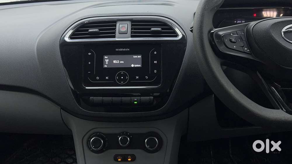 Tata Tiago 1.2 Revotron Xt Cng, 2023, Cng & Hybrids