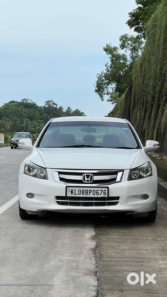 Honda Accord 3.5 V6 2009 Km Driven