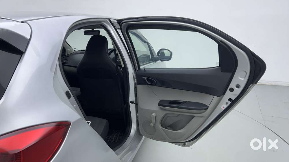 Tata Tiago 1.2 Revotron Xe Cng, 2018, Cng & Hybrids