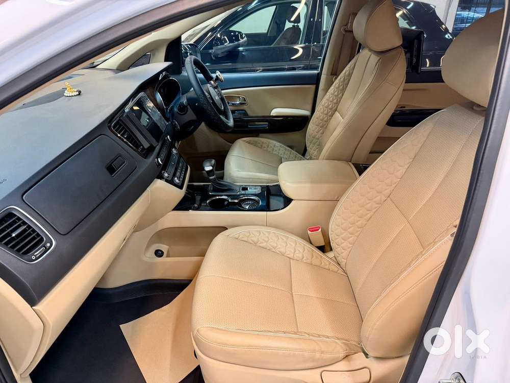 Kia Carnival Limousine Plus 7 Str, 2023, Diesel