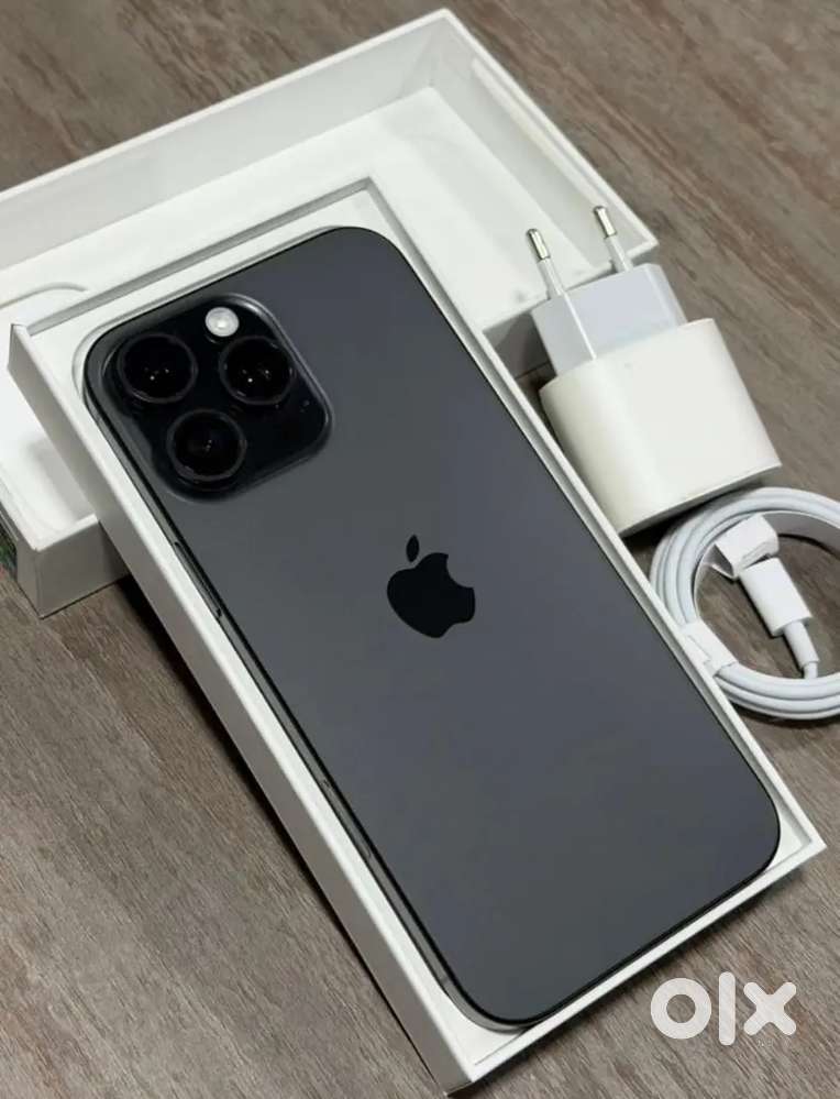 IPHONE 15 PRO MAX 512GB MINT CONDITION IMMACULATE CONDITION 100%BATTER