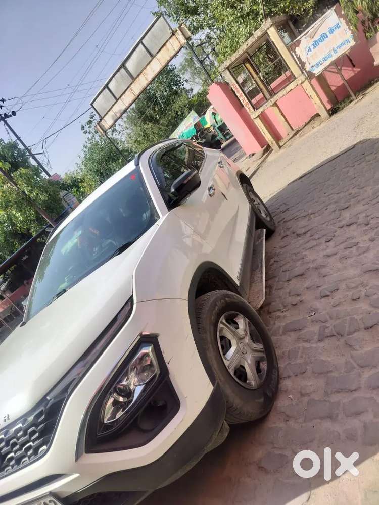 बहुत अच्छी गाड़ी 50 हजार गाड़ी चली है