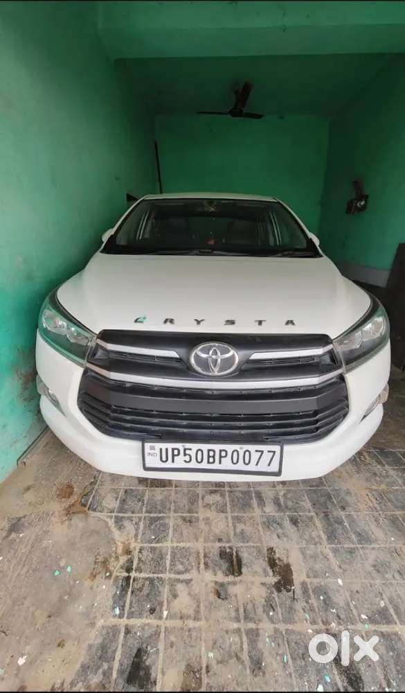 Toyota Innova Crysta2.4g 2018