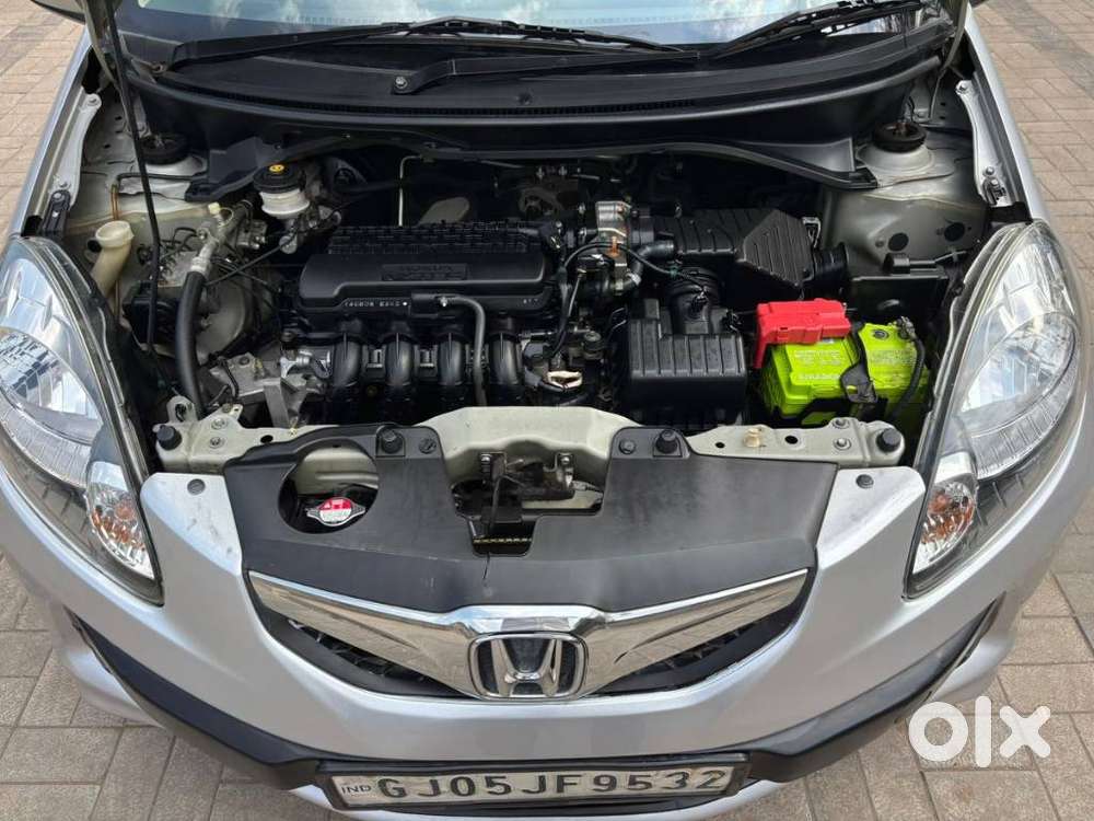 Honda Brio Vx At, 2014, Petrol