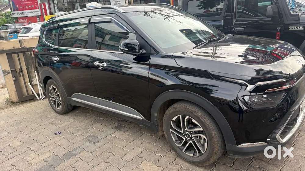 Kia Carens Petrol Turbo 2025