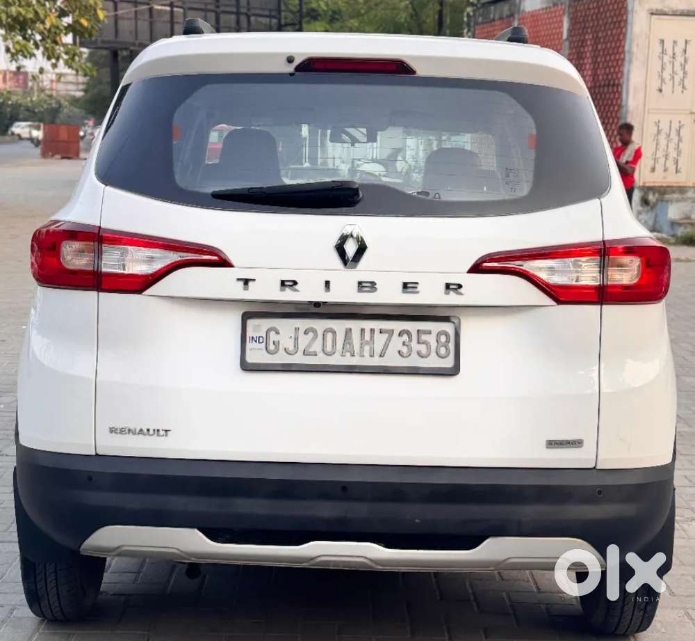 Renault Triber Rxz, 2019, Petrol