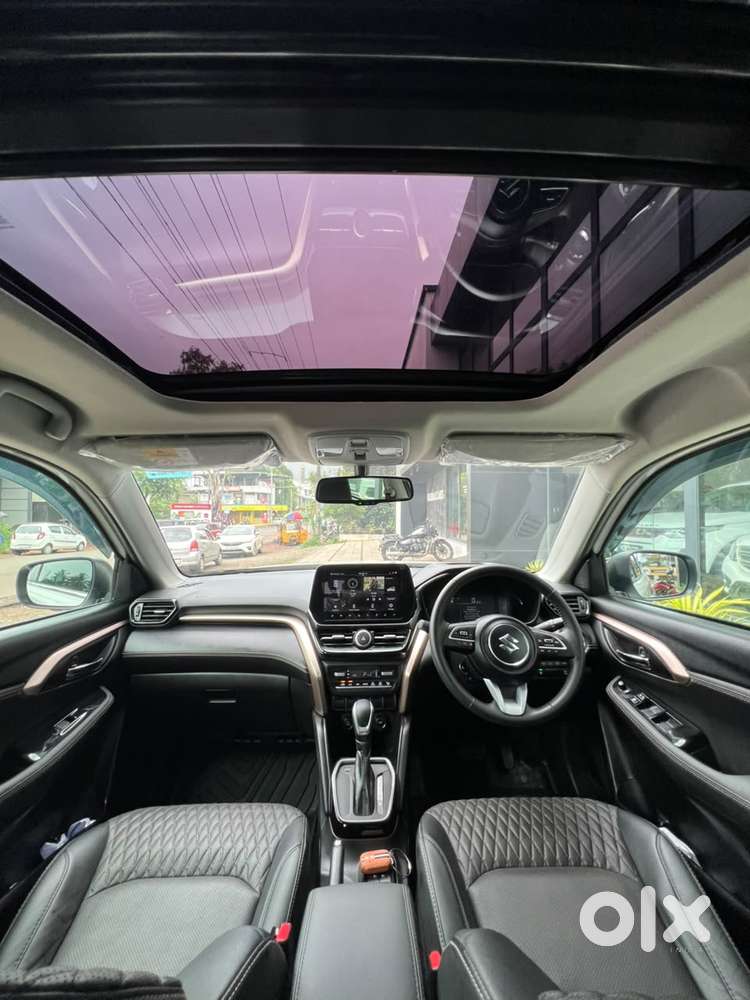 Maruti Suzuki Grand Vitara Smart Hybrid Alpha, 2025, Petrol