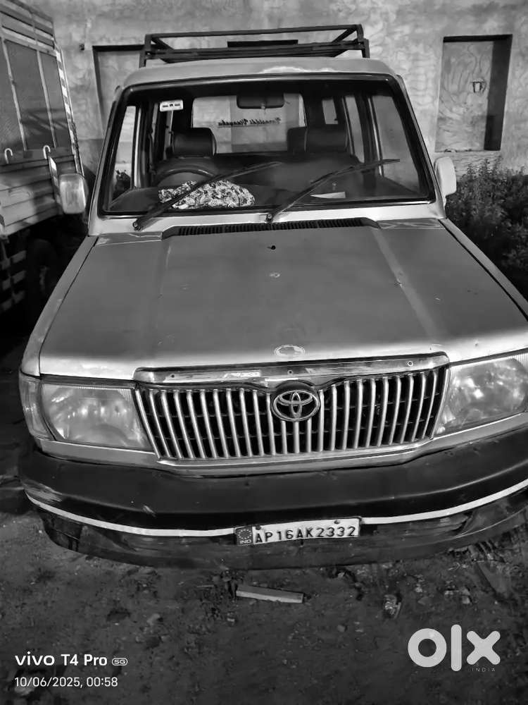 Toyota Qualis Gs Diesel 2004