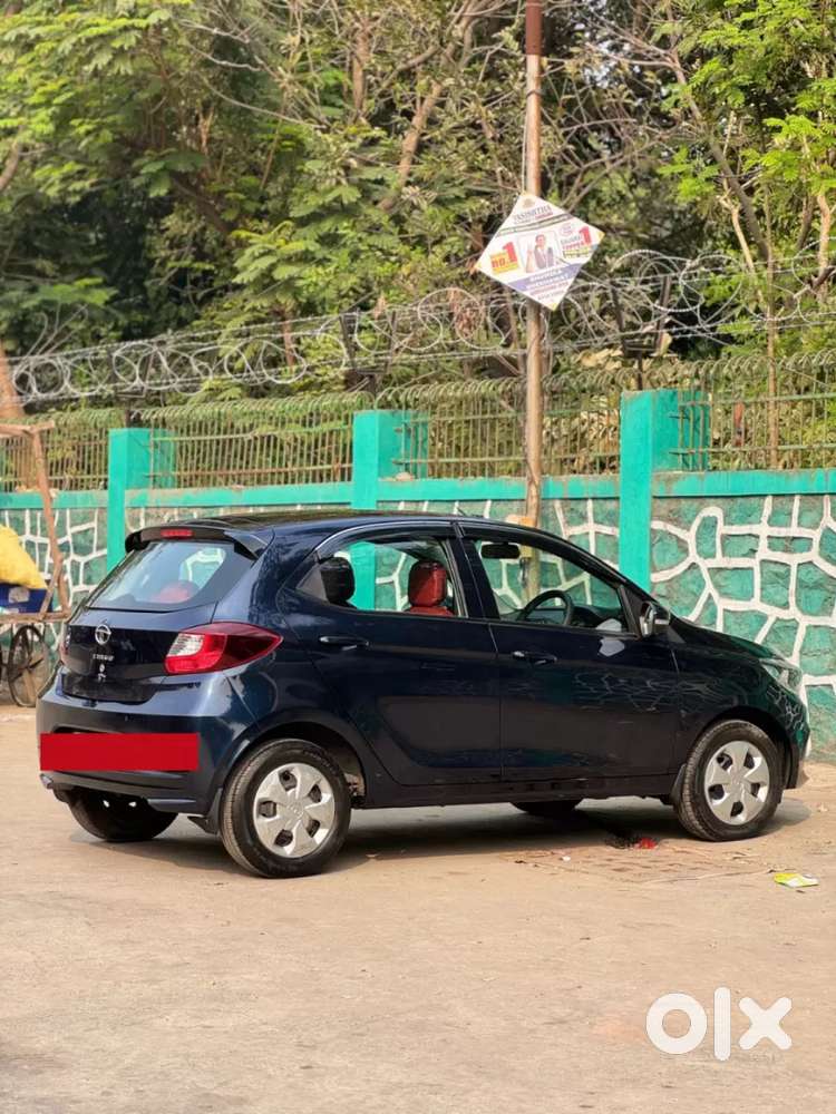 Tata Tiago 1.2 Revotron Xt (o), 2023, Petrol