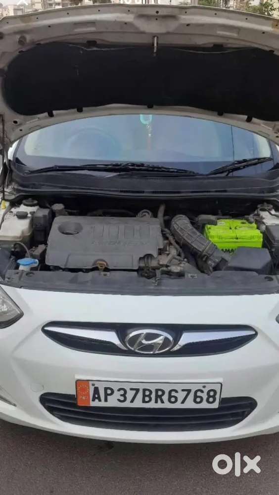 Hyundai Verna 2012 Diesel 82300 Km Driven