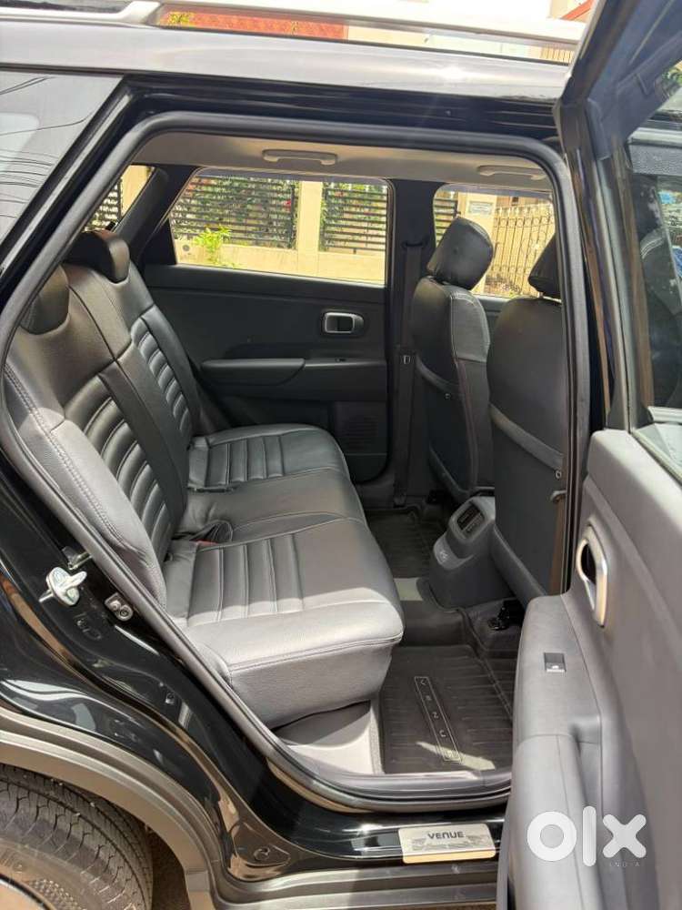 Hyundai Venue, 2025, Petrol