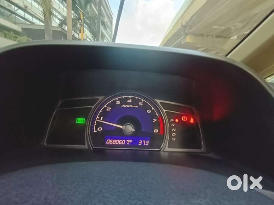 Honda Civic 1.8 V At Sunroof, 2011, Petrol