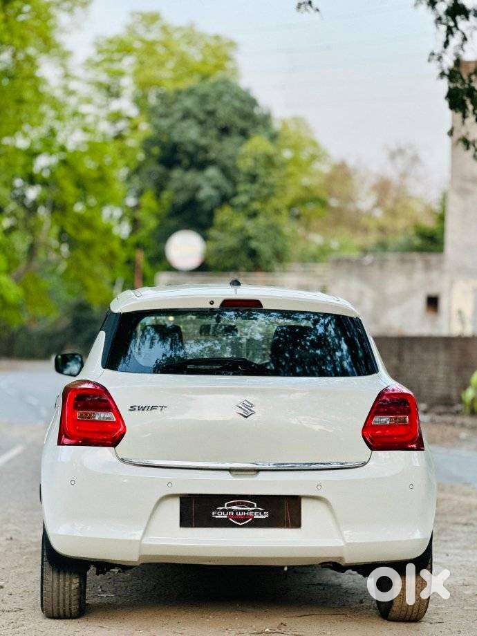 Maruti Suzuki Swift Vvt Zxi, 2021, Petrol