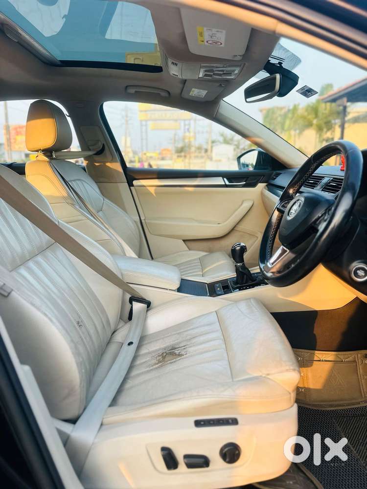 Skoda Superb Style 1.8 Tsi At, 2018, Petrol