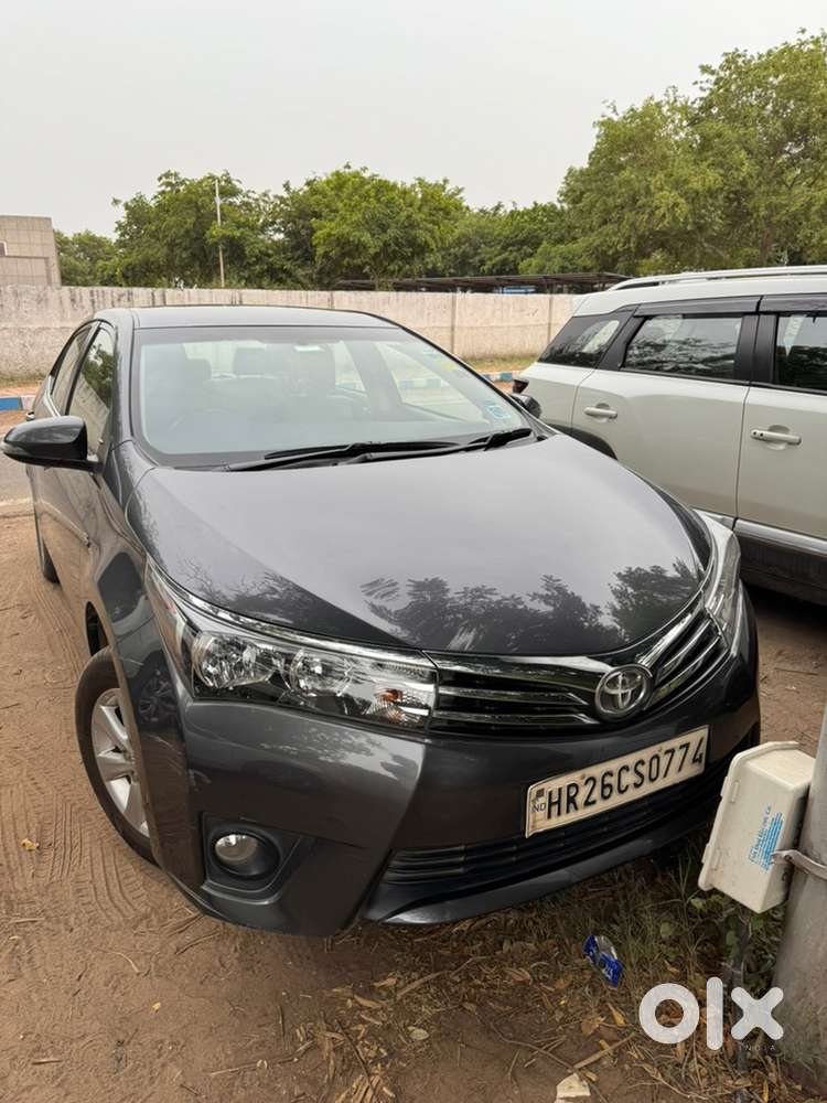 Toyota Corolla Altis 2015