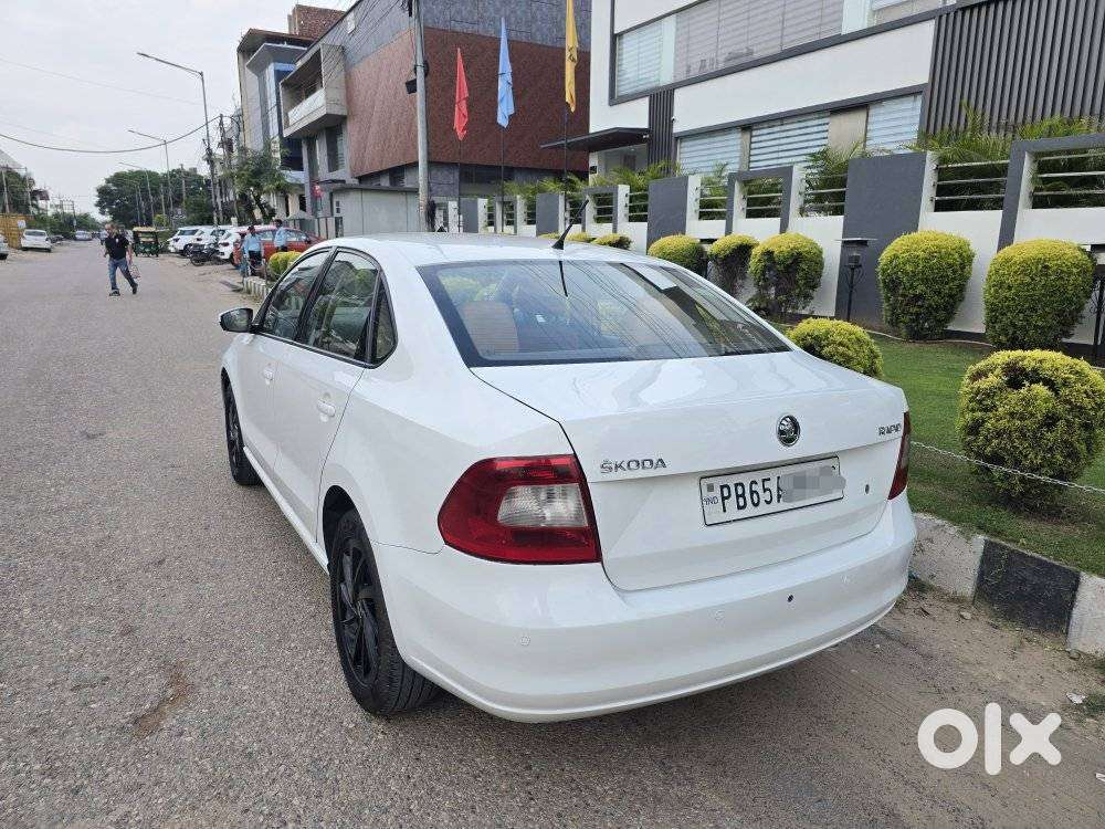 Skoda Rapid 1.5 Tdi Manual Active Ambition Style, 2015, Diesel