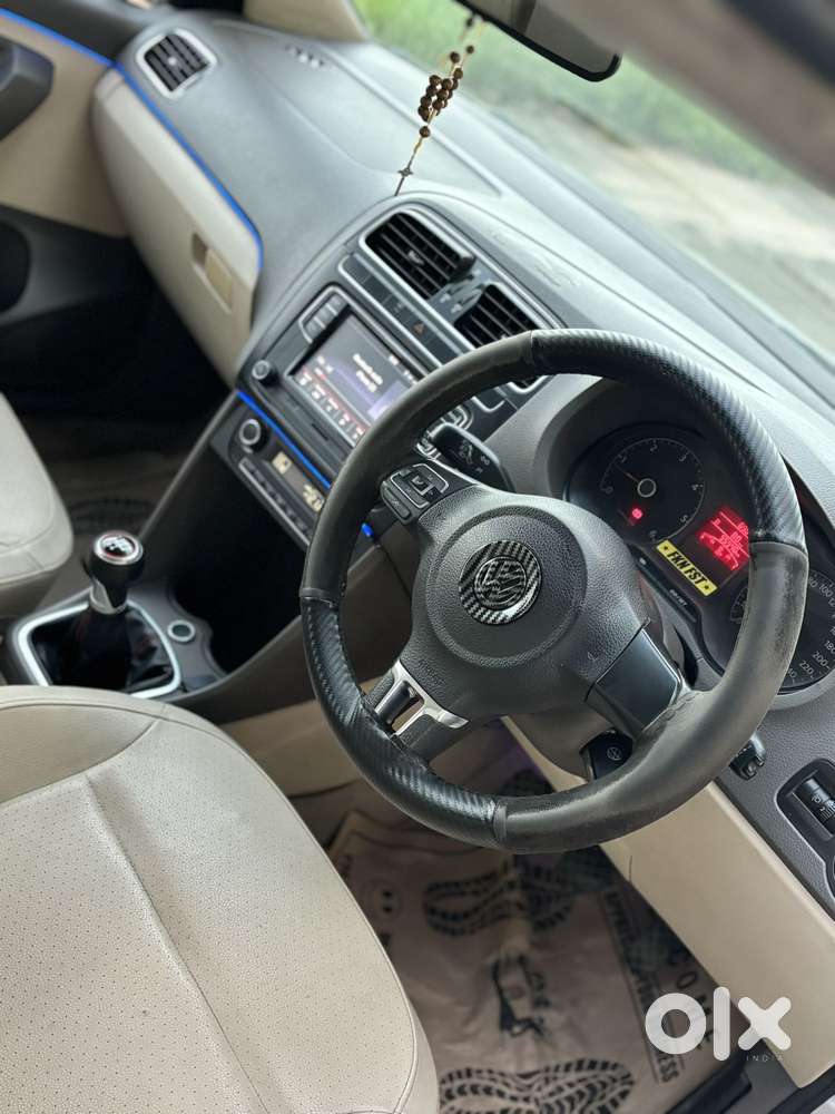 Volkswagen Vento 1.6 Highline Plus 16 Alloy, 2014, Diesel